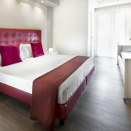 Hotel 2000 Riccione Zewnętrze zdjęcie