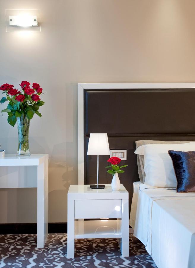 Hotel 2000 Riccione Pokój zdjęcie