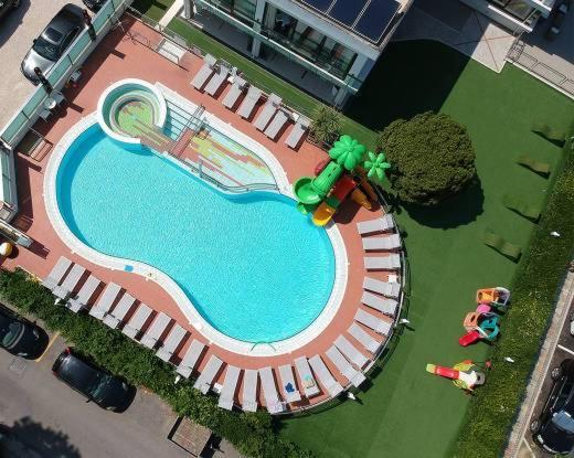 Hotel 2000 Riccione Zewnętrze zdjęcie