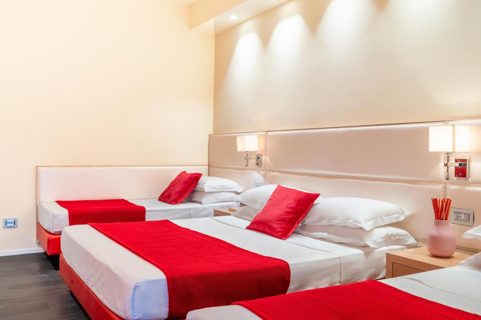 Hotel 2000 Riccione Zewnętrze zdjęcie