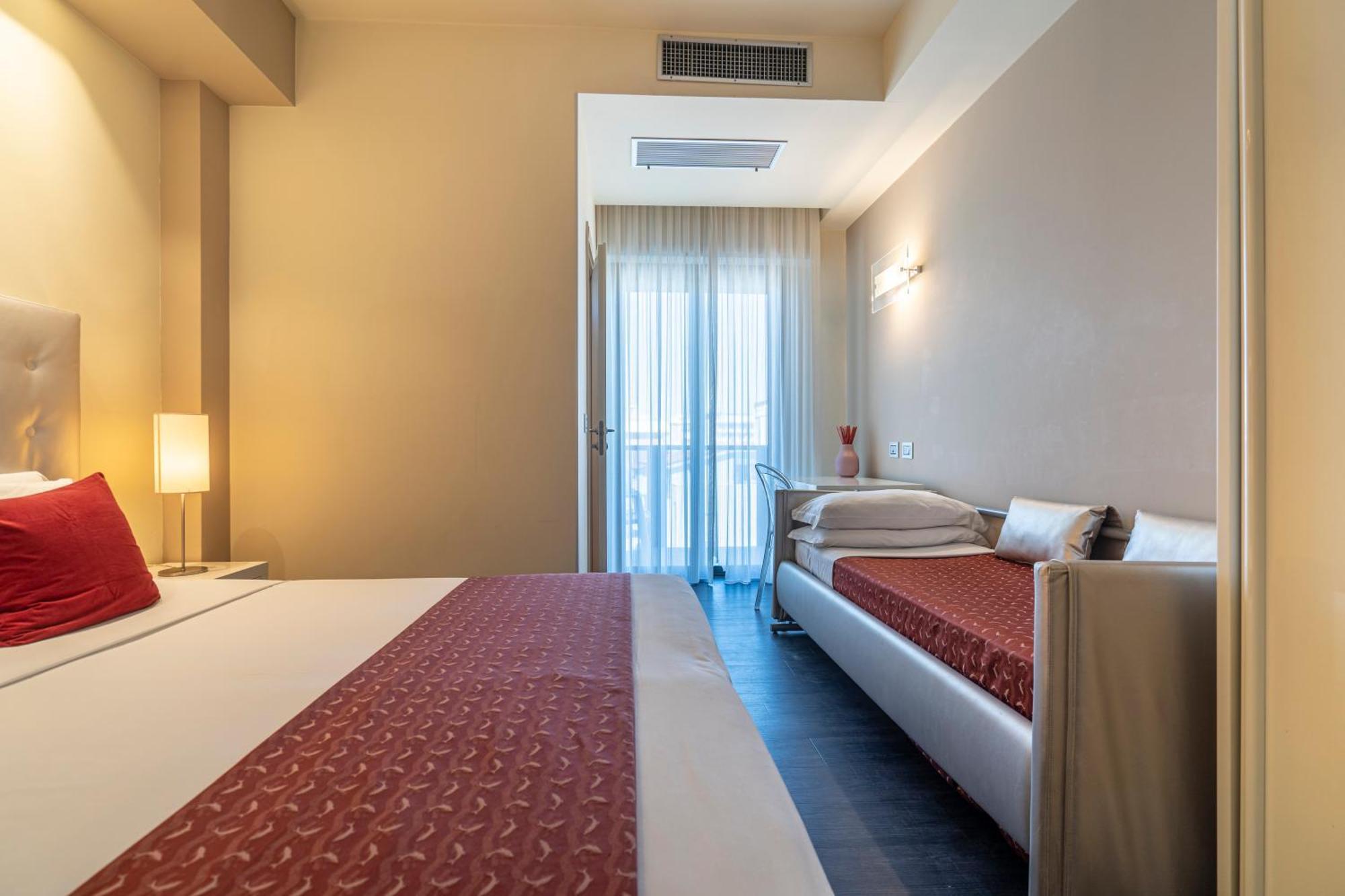Hotel 2000 Riccione Zewnętrze zdjęcie