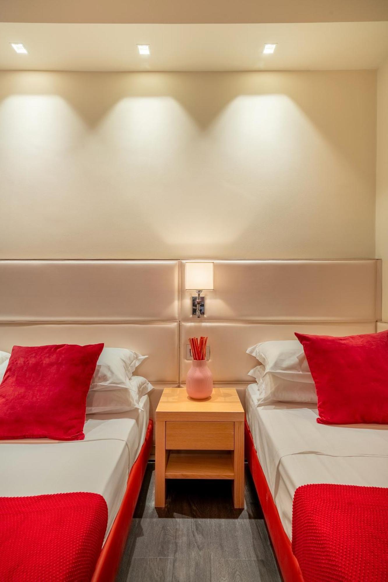 Hotel 2000 Riccione Zewnętrze zdjęcie