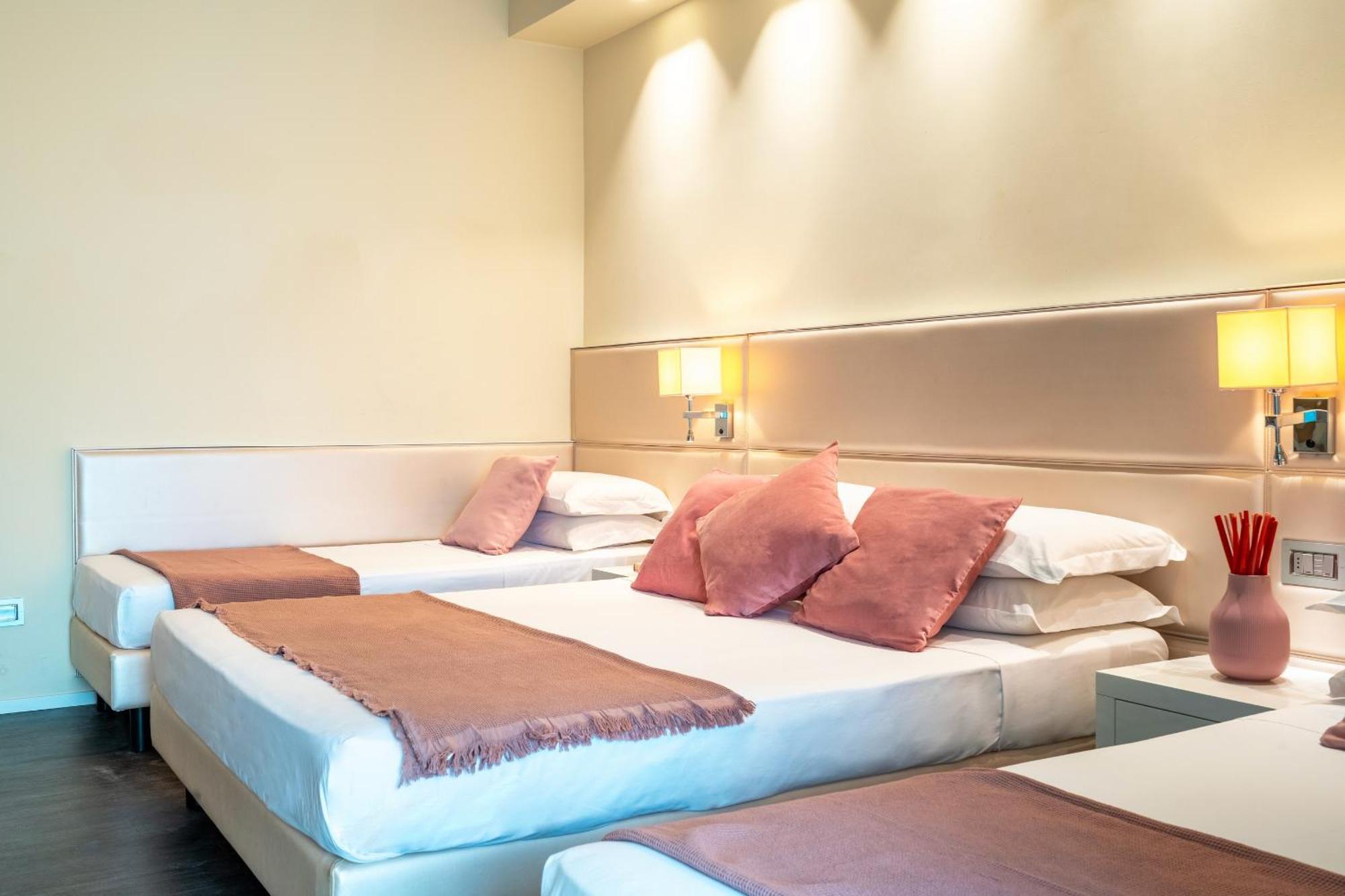 Hotel 2000 Riccione Zewnętrze zdjęcie