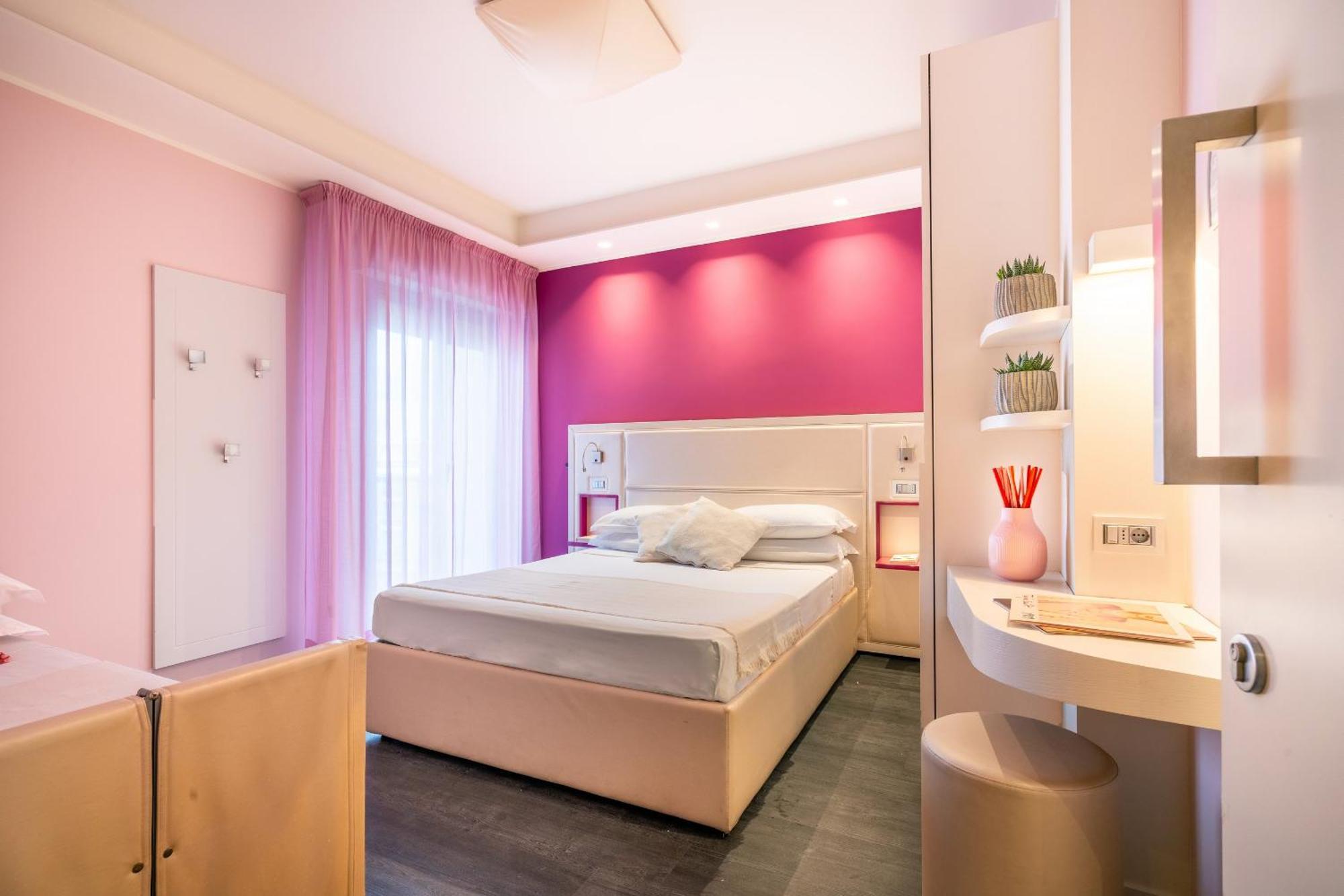 Hotel 2000 Riccione Zewnętrze zdjęcie