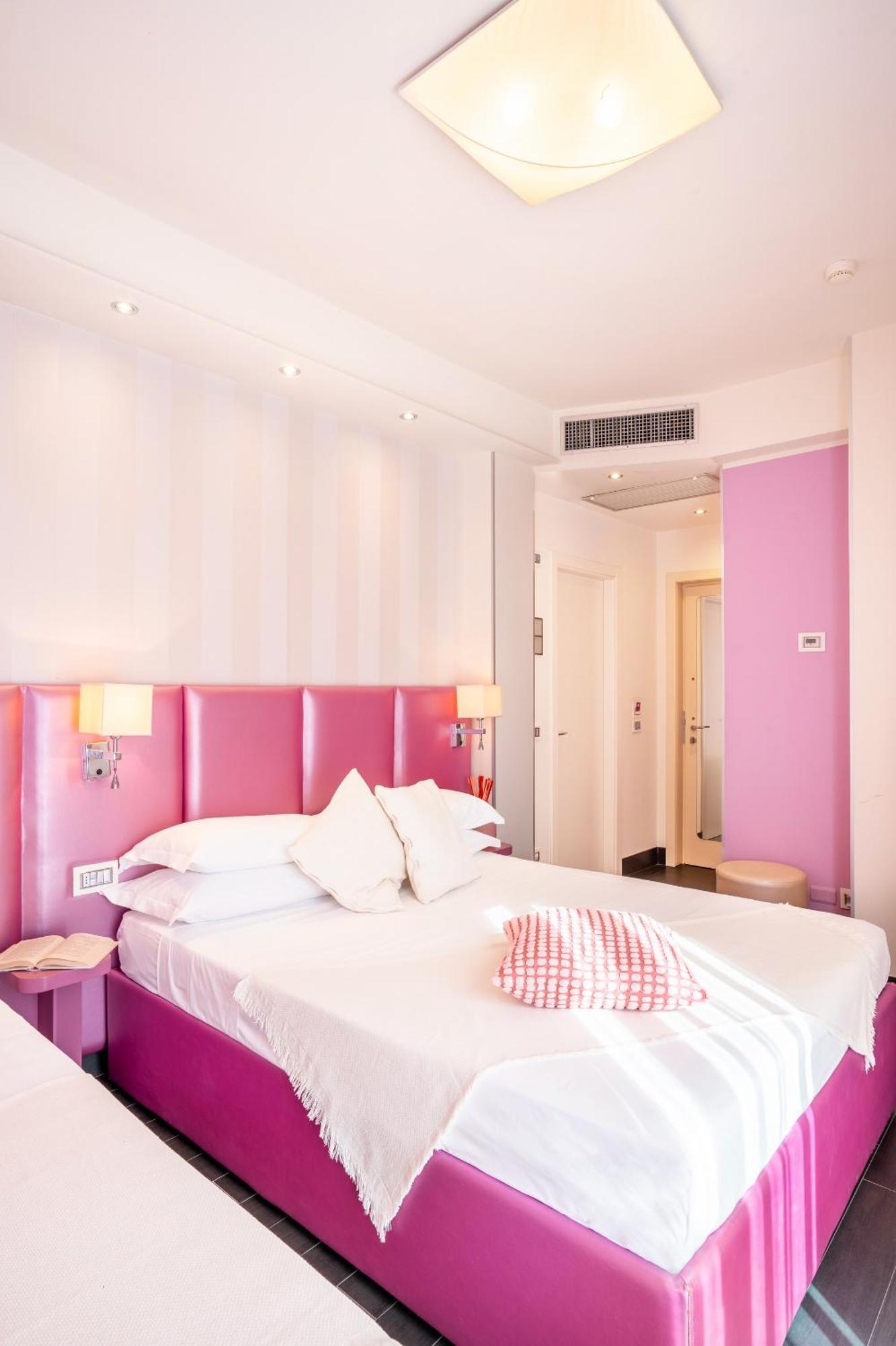 Hotel 2000 Riccione Zewnętrze zdjęcie